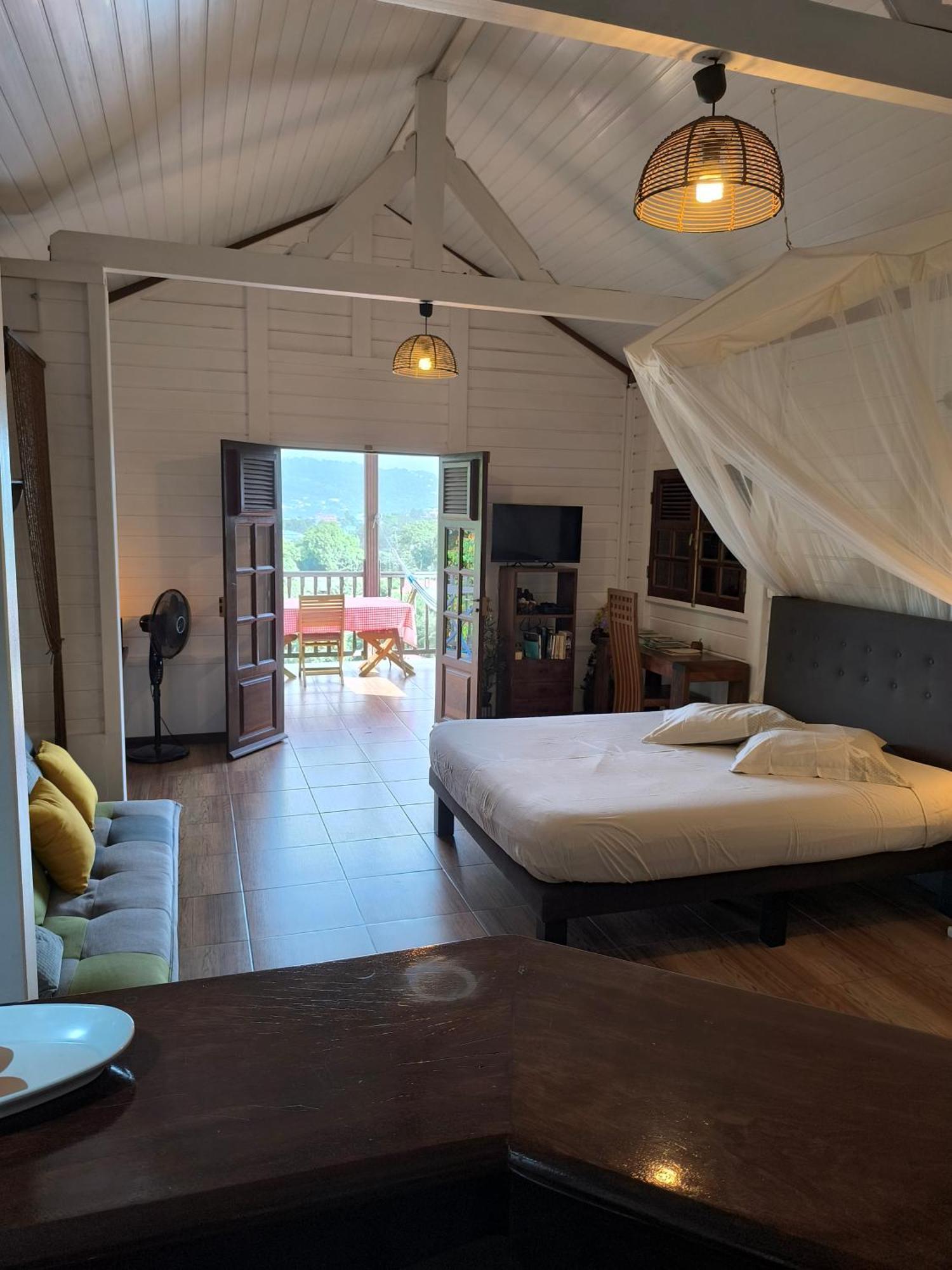 Studio Brazilia Bois Et Nature, Terrasse Avec Vue Sur Les Pitons ル・ロベール エクステリア 写真